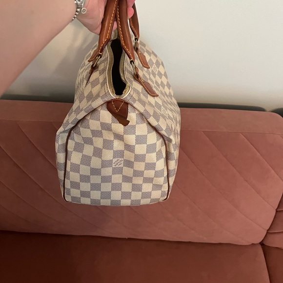 Louis Vuitton Speedy 30 - Picture 7 of 11